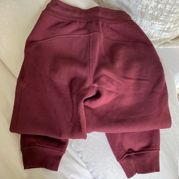 Lululemon | Scuba High Rise Jogger - Picture 4 of 5